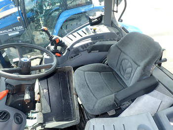 salg af New Holland T6020 traktor