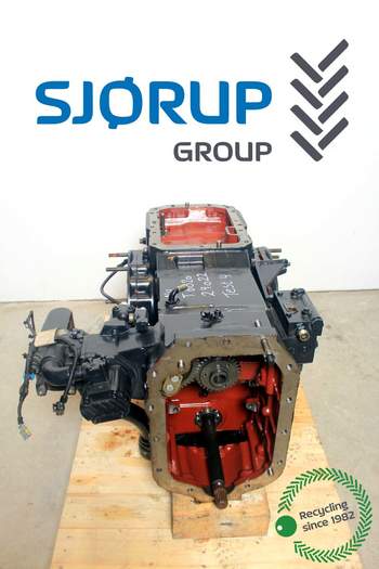 salg af New Holland T6020  Rear Transmission