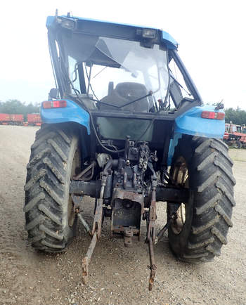 salg af New Holland 8160 tractor