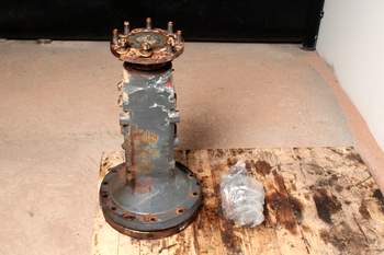 salg af New Holland 8160 RIGHT Rear Axle