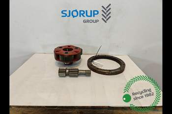 salg af  8160 RIGHT Rear axle planetary gear