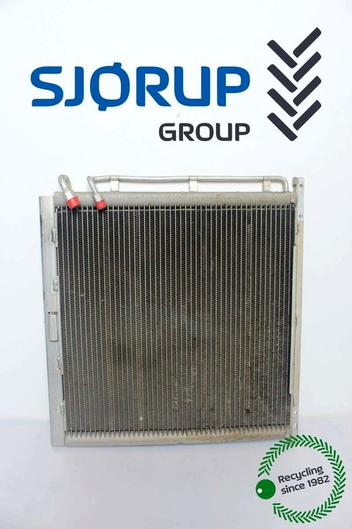 salg af John Deere 6920  Condenser