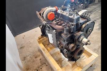 salg af Case Magnum MX230  Engine