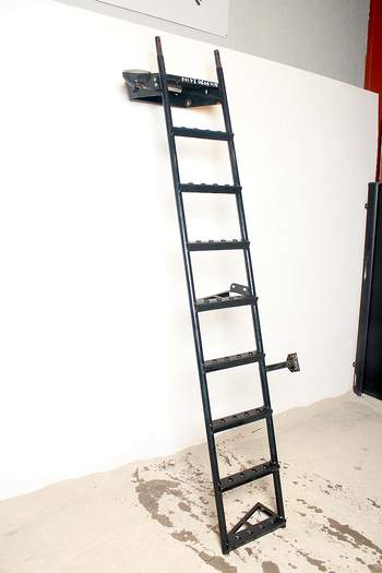 salg af New Holland BB9090  Ladders