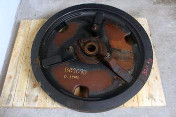 salg af New Holland BB9090  Flywheel