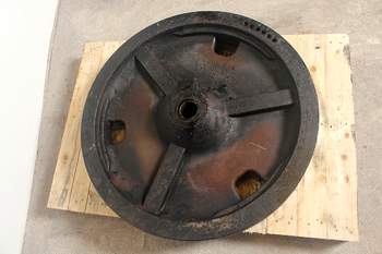 salg af New Holland BB9090  Flywheel