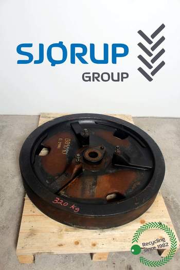 salg af New Holland BB9090  Flywheel