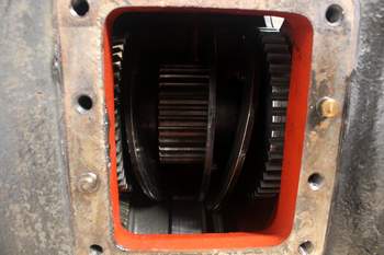 salg af Baktransmission Ford 8160 