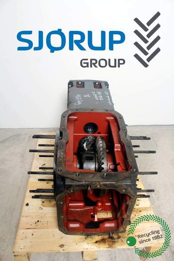 salg af Ford 8160  Rear Transmission