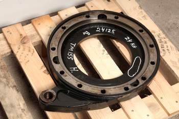 salg af New Holland TM155 RIGHT Brake housing, Rear Transmission