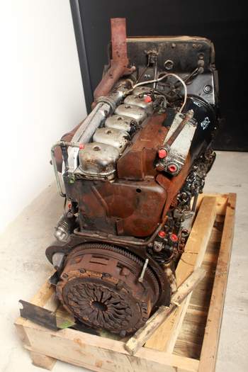 salg af Motor Deutz Agrostar 6.11