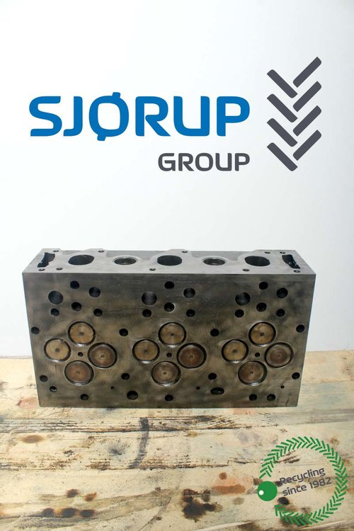 salg af Massey Ferguson 7726  Cylinder Head