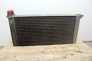 salg af Fendt 828  Oil Cooler