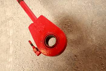 salg af Nålesikringsbom Massey Ferguson 185