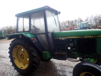 salg af John Deere 3140 traktor