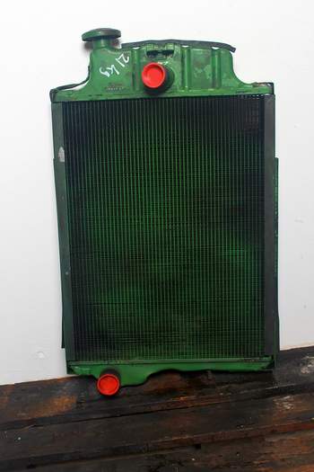 salg af John Deere 3140  Water Radiator