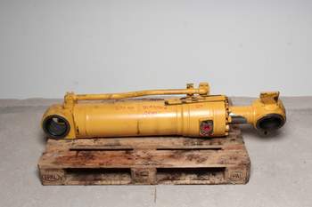 salg af Hydraulisk Cylinder Komatsu WA480-6 