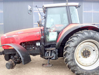 salg af Massey Ferguson 8240 tractor
