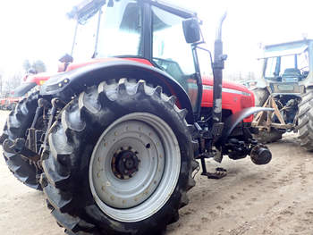 salg af Massey Ferguson 8240 traktor