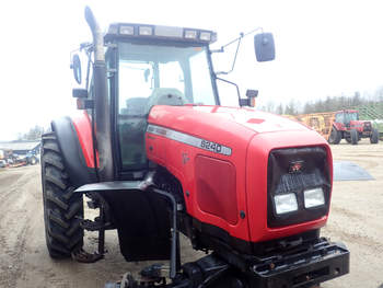 salg af Massey Ferguson 8240 tractor