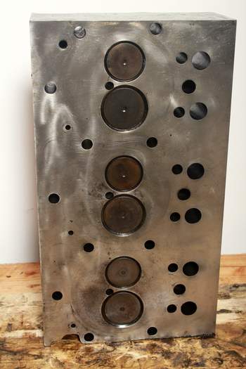 salg af Massey Ferguson 8240  Cylinder Head