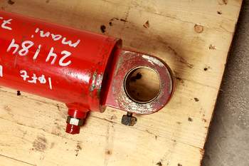 salg af Manitou MLT735-120 LSU  Hydraulic Cylinder