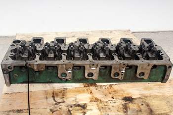 salg af Volvo L90 G  Cylinder head