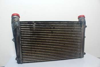 salg af Intercooler Case Magnum 315