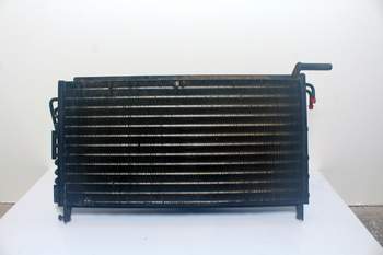 salg af Case Magnum 315  Condenser