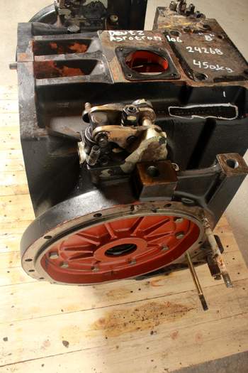 salg af Deutz-Fahr Agrotron 106  Rear Transmission