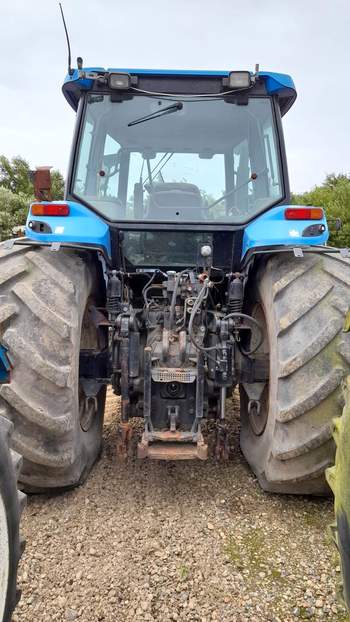 salg af New Holland TM190 tractor