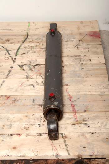 salg af Volvo L30 D  Hydraulic Cylinder