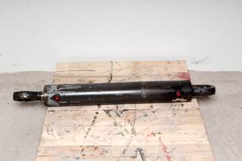 salg af Volvo L30 D  Hydraulic Cylinder