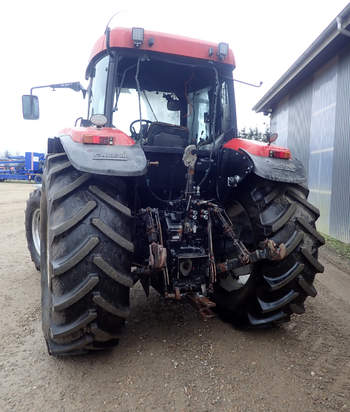 salg af Case MX110 traktor