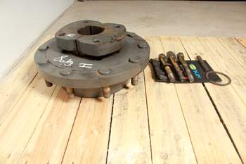 salg af Massey Ferguson 7618 RIGHT Rear wheelhub (Amercian type)