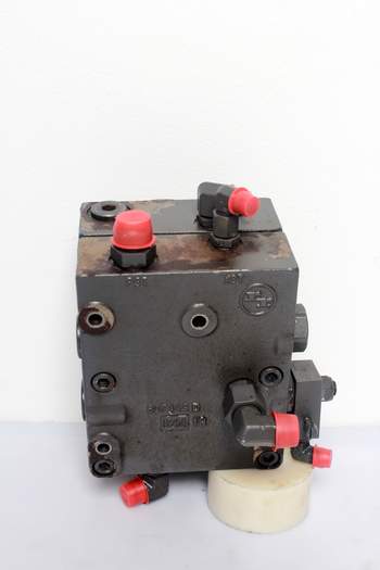 salg af Massey Ferguson 7618  Hydraulic trailer brake valve