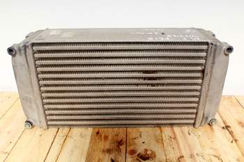 salg af Intercooler Massey Ferguson 7618 