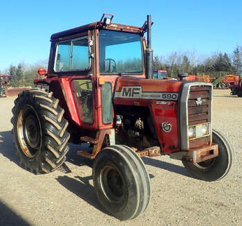 salg af Massey Ferguson 590 tractor