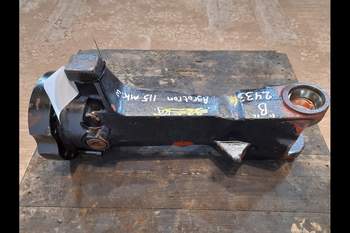 salg af Foraksel rør Deutz-Fahr Agrotron 115 VÄNSTER