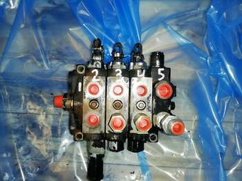 salg af New Holland TL90 A  Remote control valve