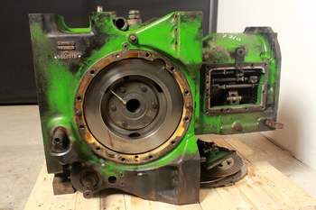 salg af John Deere 7710  Rear Transmission