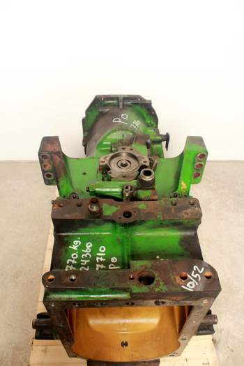 salg af John Deere 7710  Rear Transmission