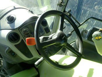 salg af Claas Axion 850 traktor
