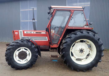 salg af Fiat 90-90 traktor