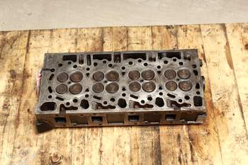 salg af JCB 541-70  Cylinder head