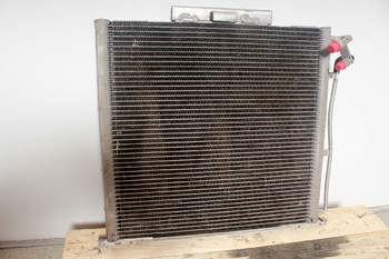 salg af John Deere 6920  Condenser