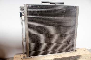 salg af John Deere 6920  Condenser