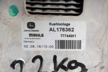 salg af Vatten Kylare John Deere 6920 