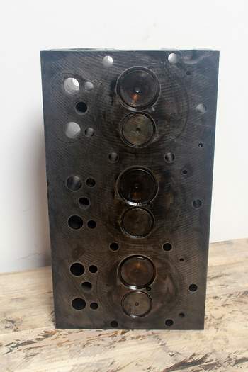 salg af Case CVX195  Cylinder Head