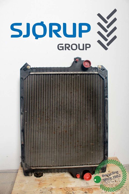 salg af New Holland TS135A  Water Radiator